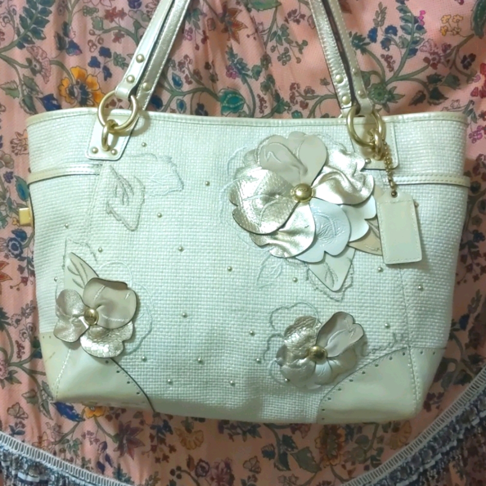 Coach Poppy tote